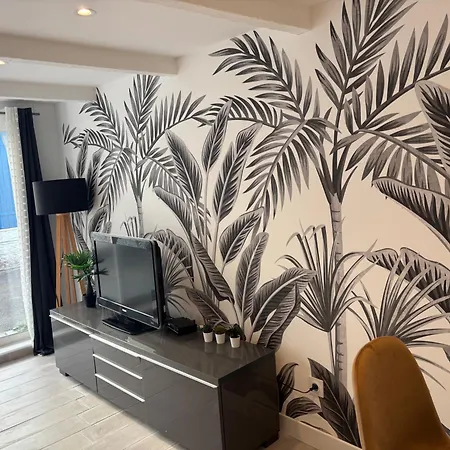 펜션 Maison Proche Et Centre *