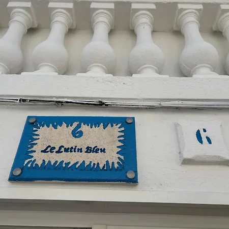 Maison Deux A Pied